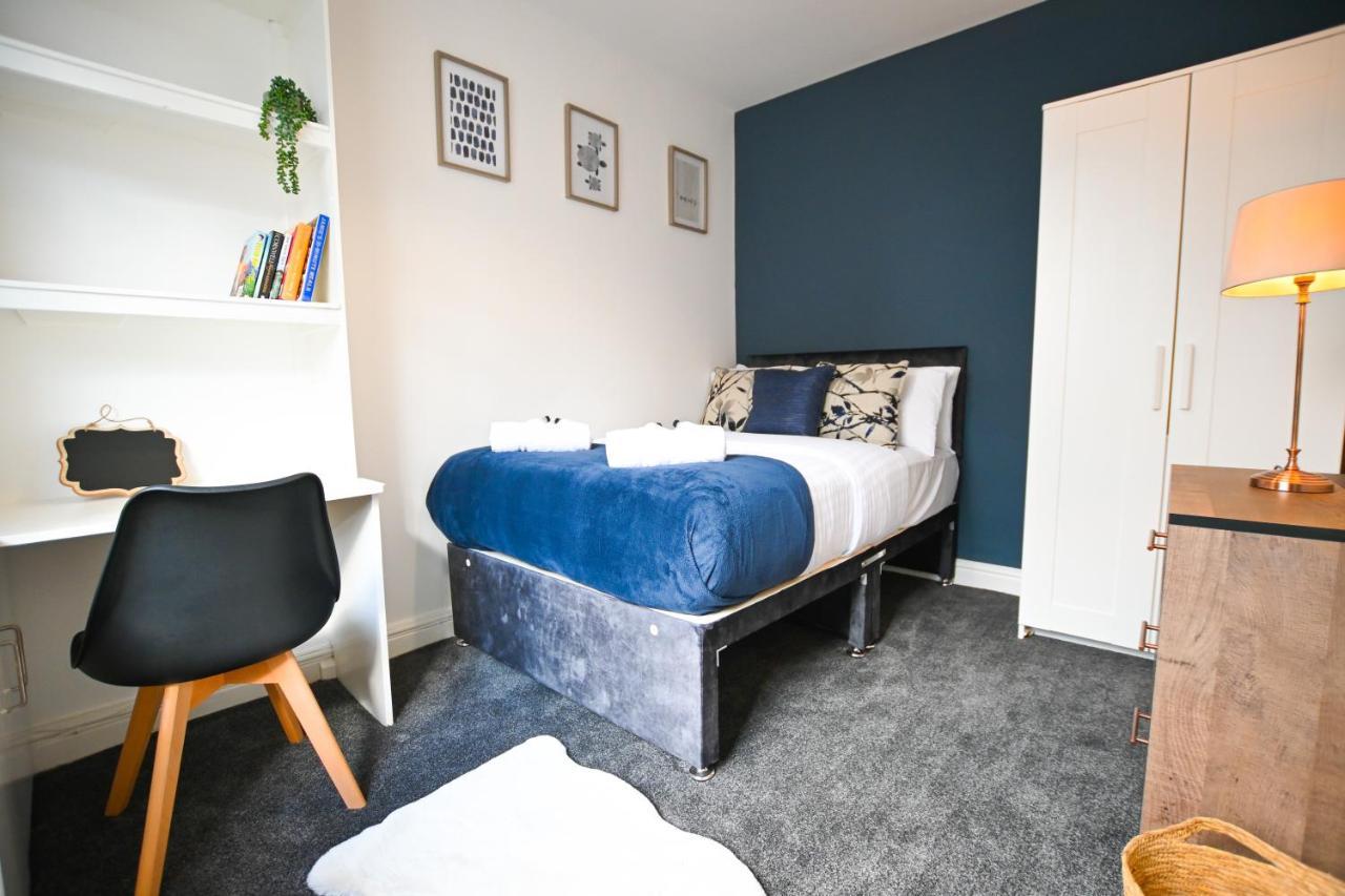 Clarice House By Yourstays, 3 Bedroom House By University Of Staffordshire Stoke-on-Trent Esterno foto