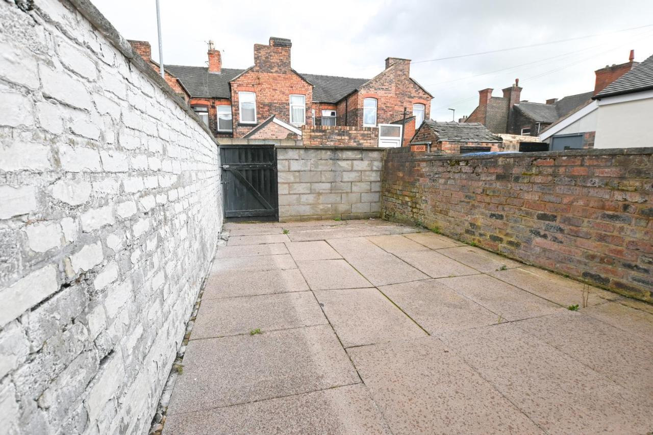 Clarice House By Yourstays, 3 Bedroom House By University Of Staffordshire Stoke-on-Trent Esterno foto